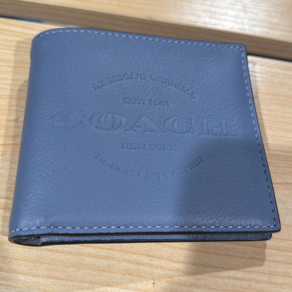 Coach Blue Billfold in Leather.